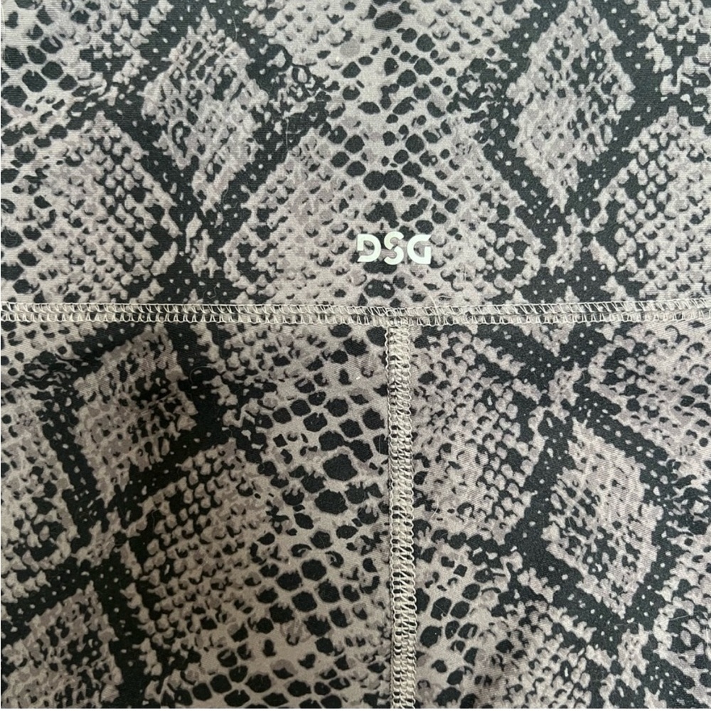 Dsg Snake Skin Print Athletic Leggings Size L - Picture 2 of 4